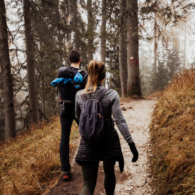 Ajándékötletek férfiaknak, amelyek túlmutatnak a tárgyakon